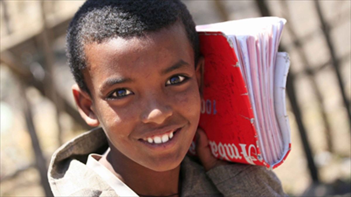 me-tin-elpida-sta-matia-tous