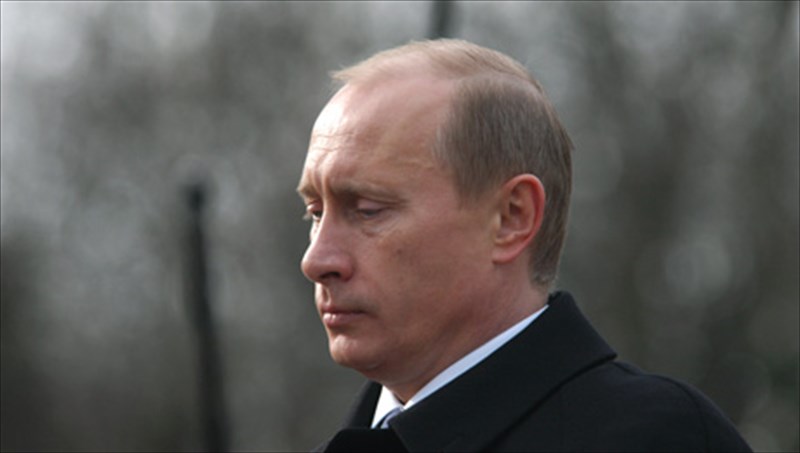 i-skoteini-pleura-tou-blantimir-poutin