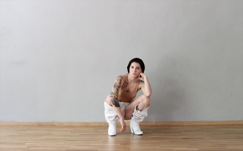 poies-parastaseis-xorou-tha-doume-fetos-sto-festibal-athinon